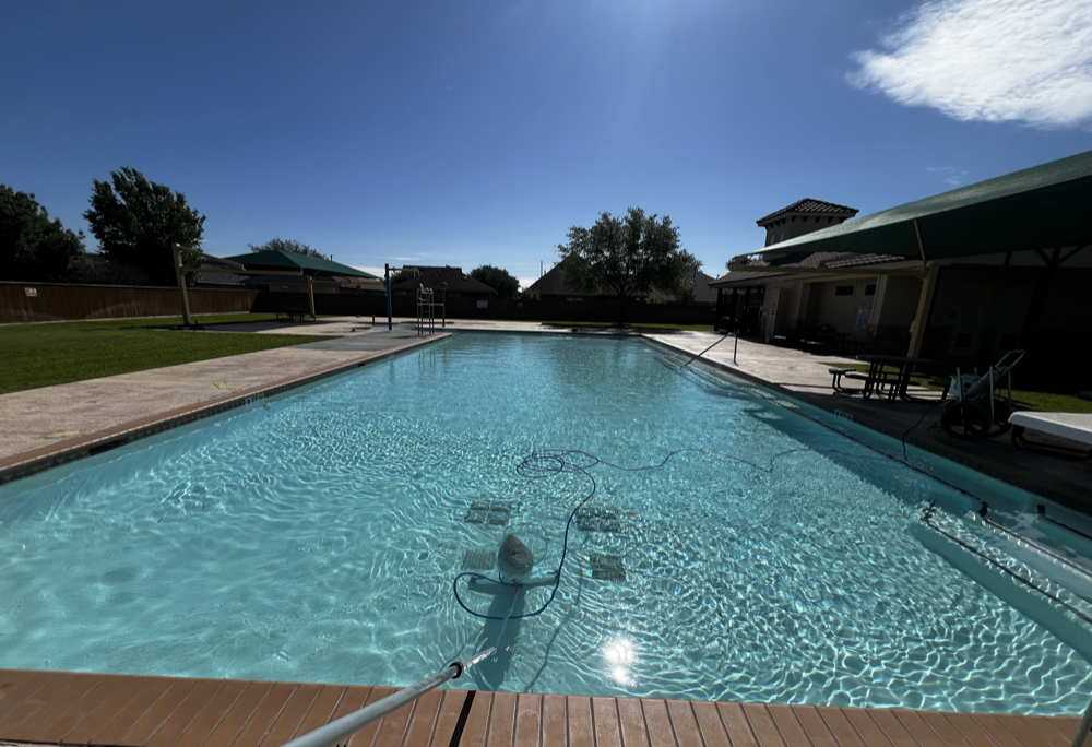 Neighborhood pool cleaning by ATX AquaTechs