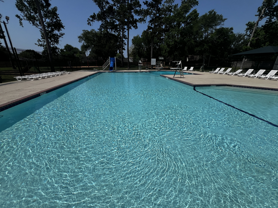 Clean commercial pool water after service